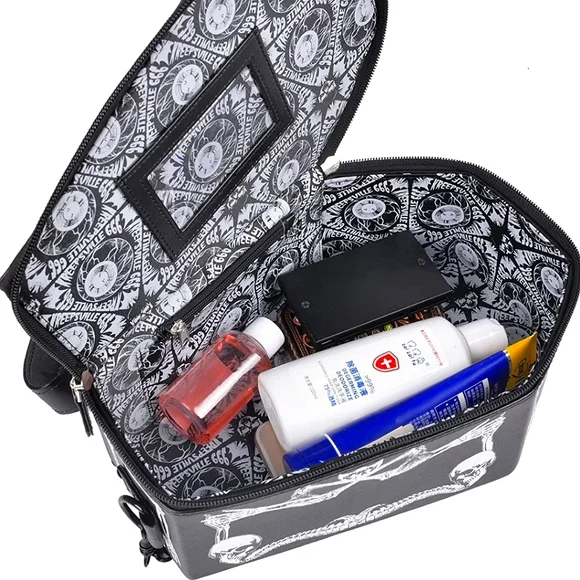 Amazing Skeleton Coffin Casket Handbag with Bone Accessory - Picture 5 of 8